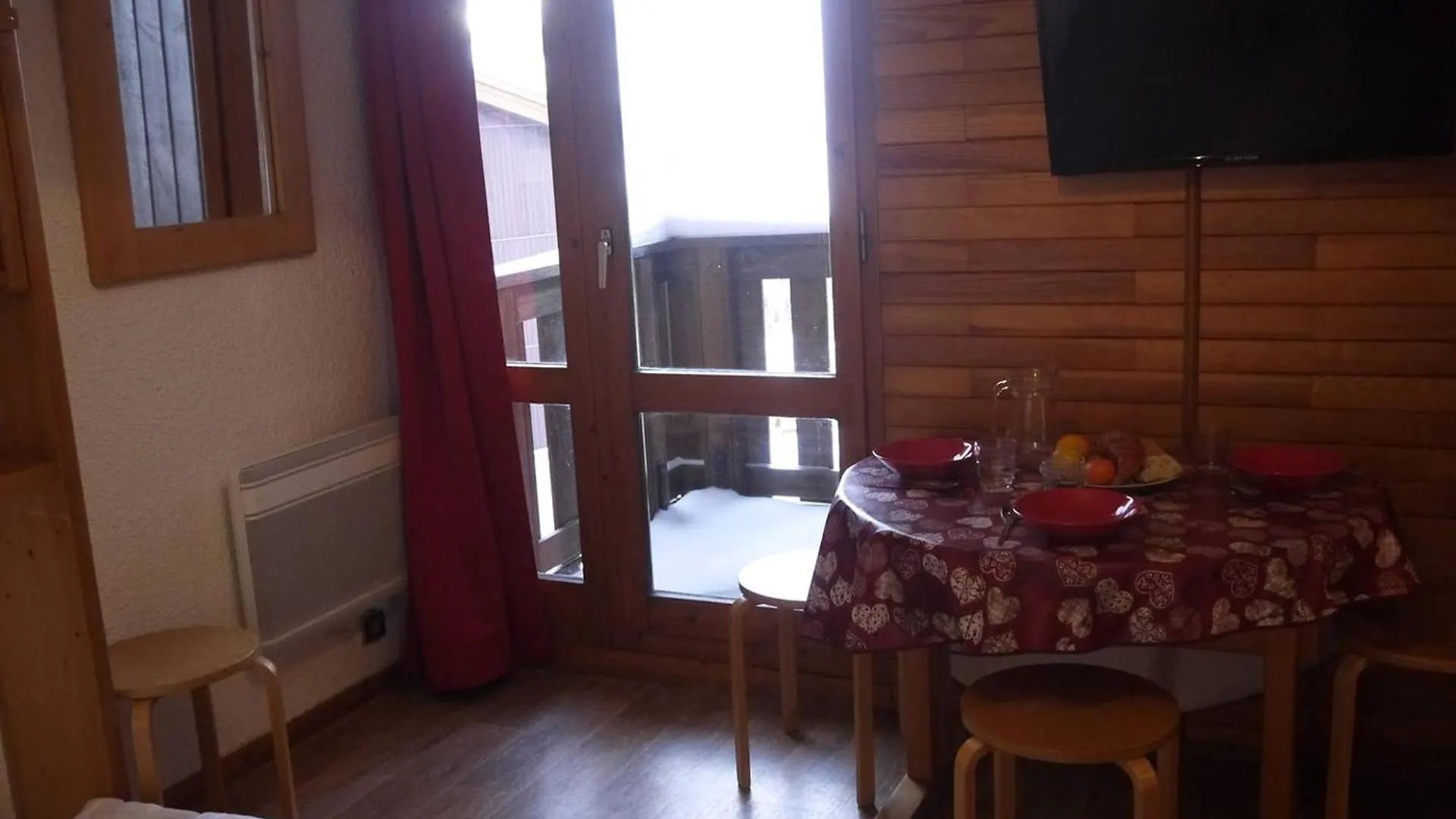 Apartment Chalet Cosy Aux Pieds Des Pistes, Proche Commerces, Meribel Mottaret - Fr-1-355-131