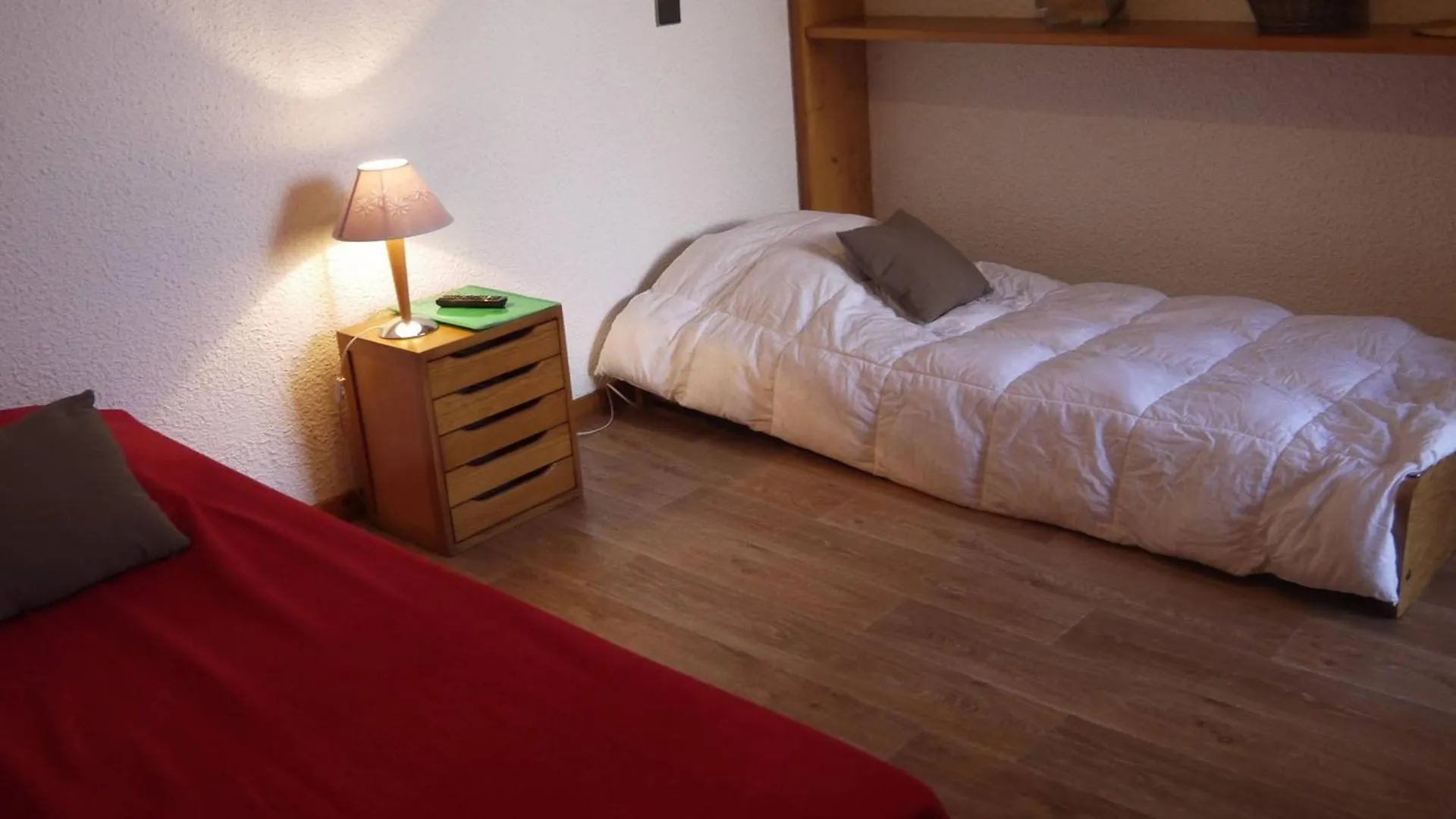 Chalet Cosy Aux Pieds Des Pistes, Proche Commerces, Meribel Mottaret - Fr-1-355-131 Apartment